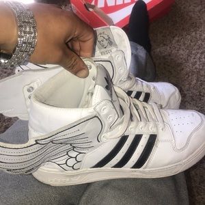 adidas jeremy scott pixel